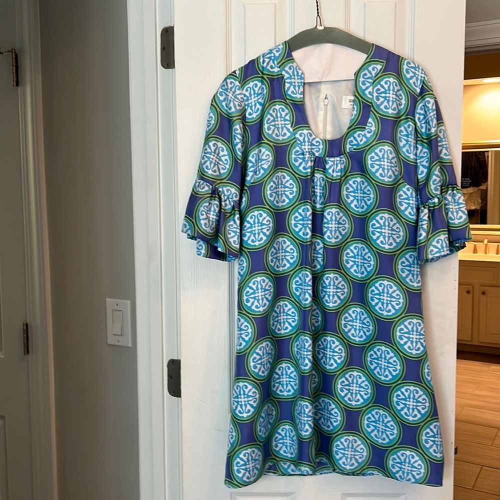 Dress with ruffle sleeves